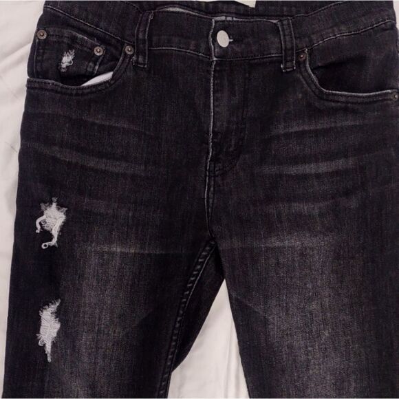 Levi 510 Gray Distressed Skinny Jeans. 18 - Picture 3 of 6